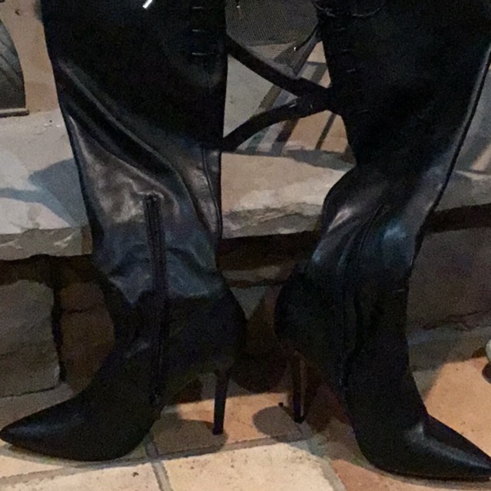 Aldo black leather boots perfect condition